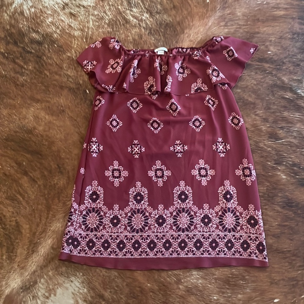 Maroon off the shoulder dress - Ambiance - adult Large